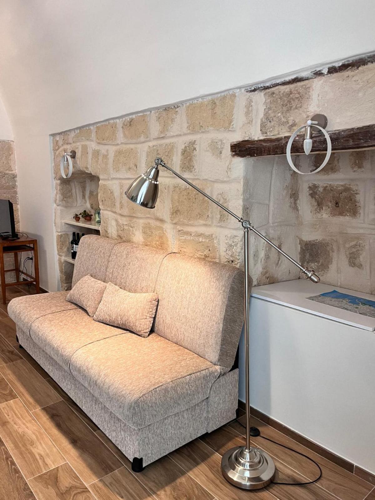 Vita Lenta Apulian Rooms ตรานิ ภายนอก รูปภาพ