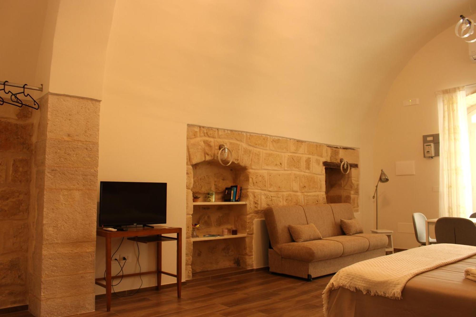 Vita Lenta Apulian Rooms ตรานิ ภายนอก รูปภาพ